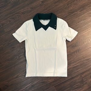 Soft ribbed top for the office 😍